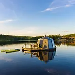 Hotel en barco Igloo Ukkohalla *